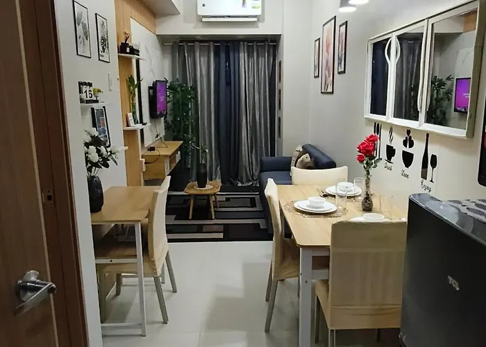 Staycation At Moa Pasay Hotel *